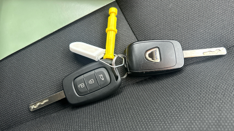 Dacia Sandero 1.0 TCe Essential 5dr Bi Fuel Hatchback